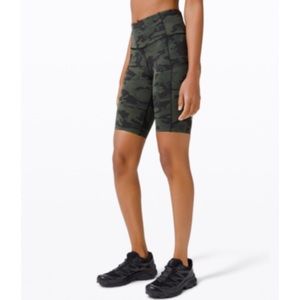 Lululemon Fast and Free HR Short 8” size 12
